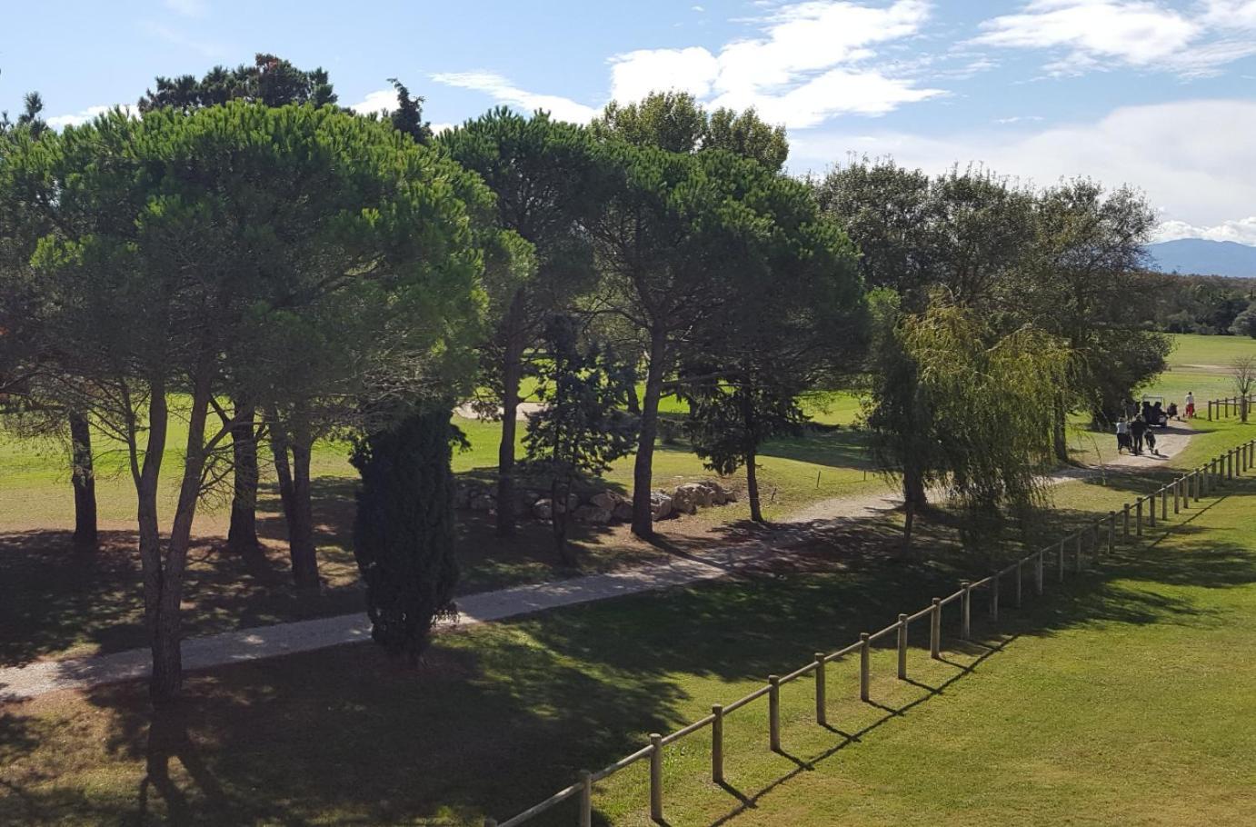 Vert Paradis - Vue Apaisante Sur Golf, Pins Parasols, 2E Etage - 80 M2 Dont Terrasse Avec Pergola, 2 Chambres, 3Et Iles, 3 Clim, Wifi - Piscine, Parking Et Park A Velos, Ascenseur - En Option Linge, Menage - Pistes Cyclables, Mer A Proximite Saint-Cyprien  Exterior foto